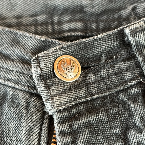 Santana Jeans - Picture 2 of 5